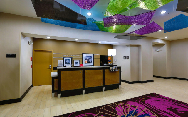 Hampton Inn & Suites Missouri City, TX