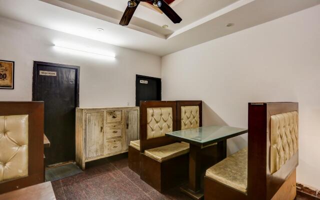 OYO 62291 Parth Residency
