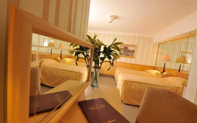 Clifton Park Hotel - Exclusive to Adults