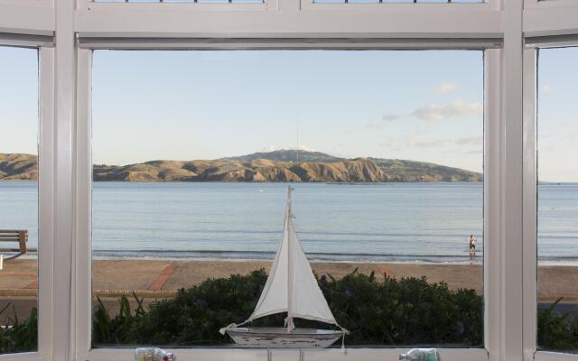 Moana Lodge - Hostel