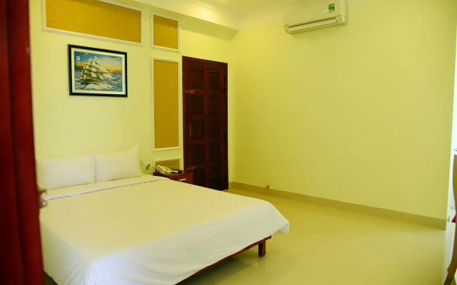 Ly Ky Hotel