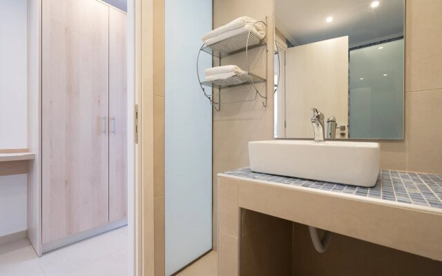 Bivalvia Beach Plus