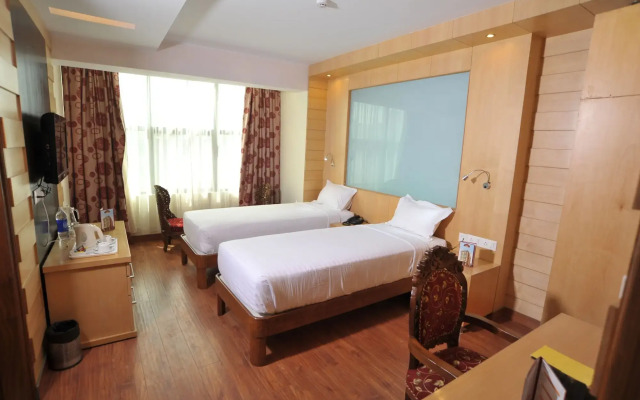 Hotel Emarald