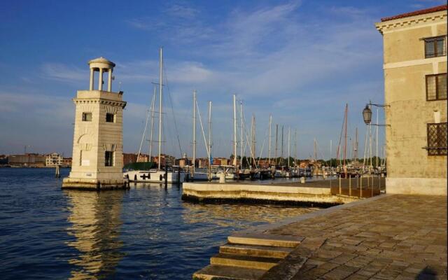 Luxury Apartment Venice - 8 min from San Marco Square