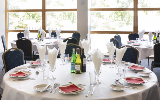 St Giles Heathrow Hotel