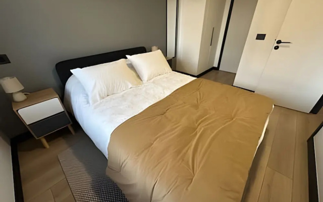 Oceana Suites San Eugenio