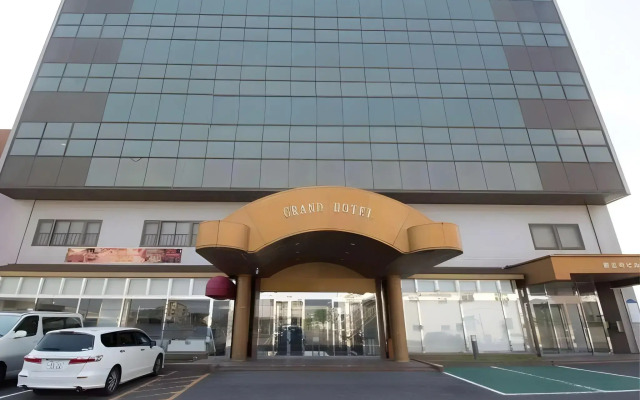 Kanonji Grand Hotel