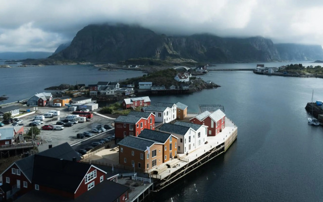 Henningsvaer Bryggehotell By Classic Norway Hotels