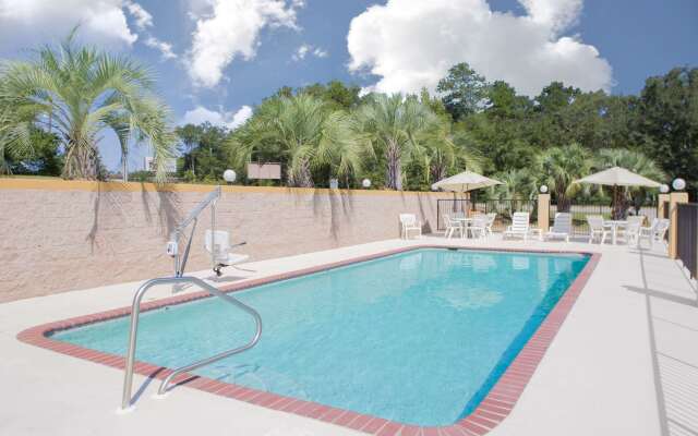 Days Inn by Wyndham Andalusia