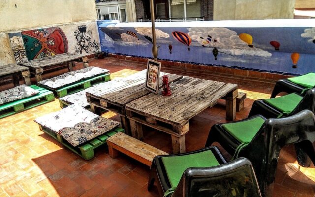 X Hostel Alicante