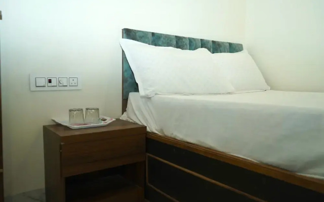 Capital Hotel In