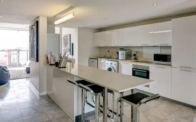 Harbour Bridge Luxury Apartments