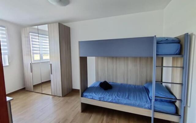 Luxurious 2 bedroom apartment with country view