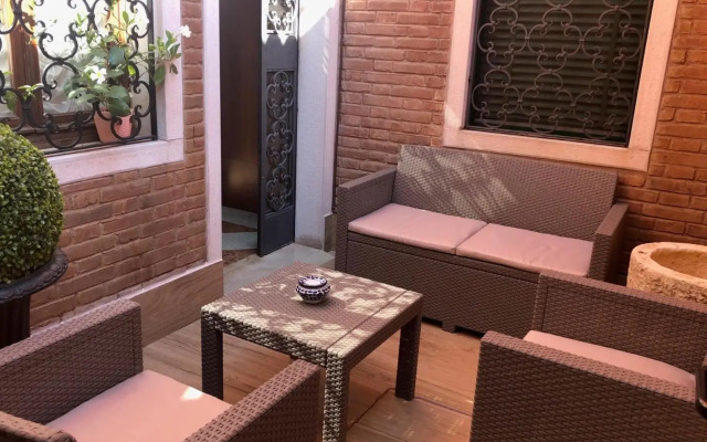 Ariel Silva Hotel