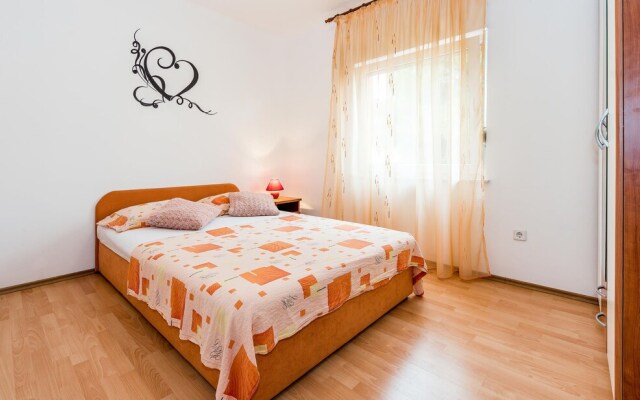 Stunning Apartment in Vodice With Wifi and 1 Bedrooms