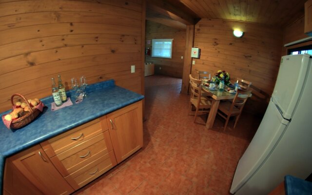 Molino Del Rey Cabins