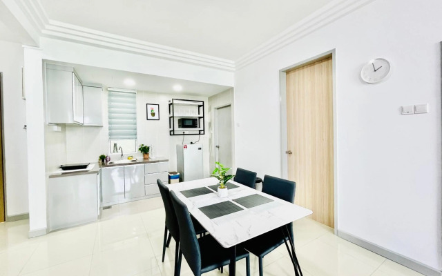 New Unit Seaview Families Suite - Purple Paradise