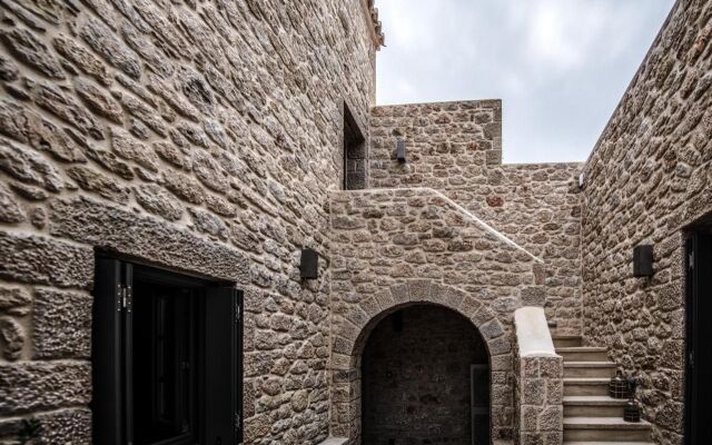 Korona Boutique Hotel