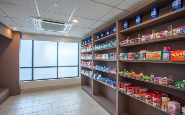 Holiday Inn Express Hauppauge-Long Island