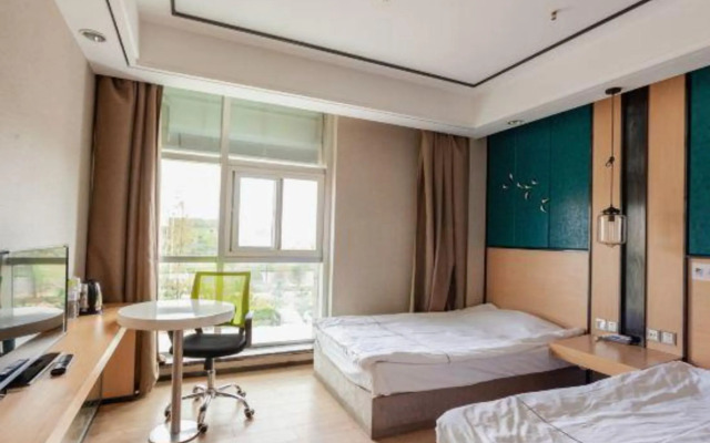 Shangyijia Themed Hostel