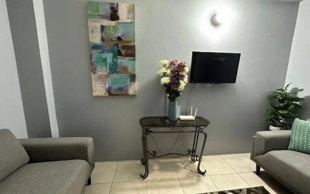 Modern Cozy 1BR Stay in New Kingston