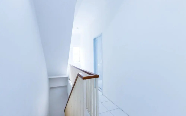 OYO 925 Grand Wijaya Bintaro