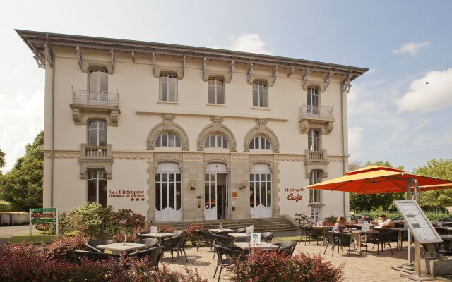 Garden city Luxeuil (Ex Le Métropole et Les Thermes)