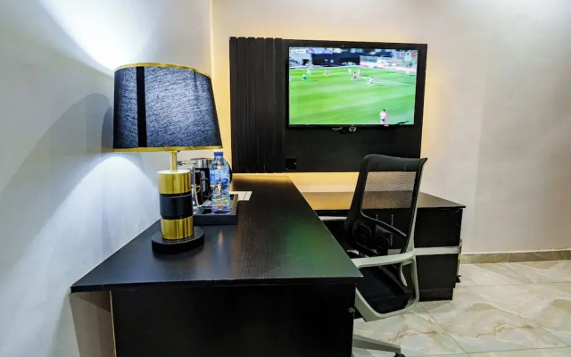 Roston Hotels