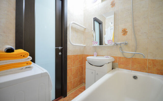 Apartments Five Stars Apartment near the embankment of the Miass river