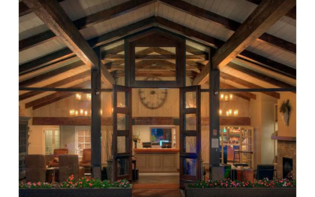 Inn At Pasatiempo