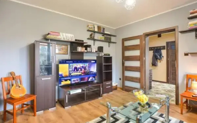 Apartament Folkowy Wujek pod Gromadzyniem