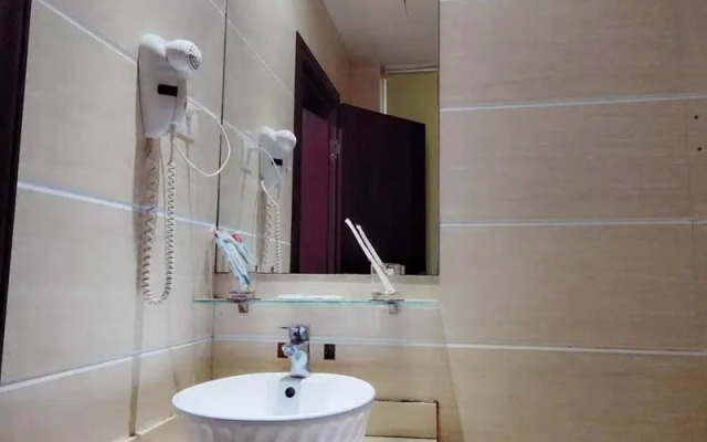 JUN Hotels Hunan Zhuzhou Lusong District Central Plaza