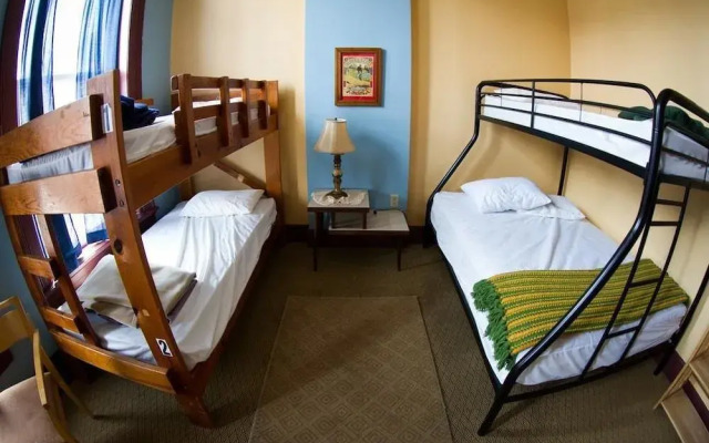 Hostel Buffalo-Niagara