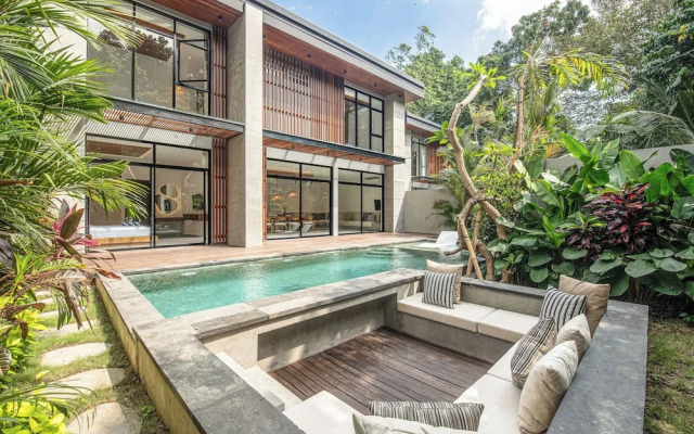 Exquisite 5br Villa, 400m to the Beach