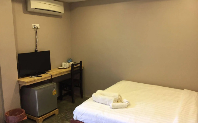 Le René Angkor Boutique