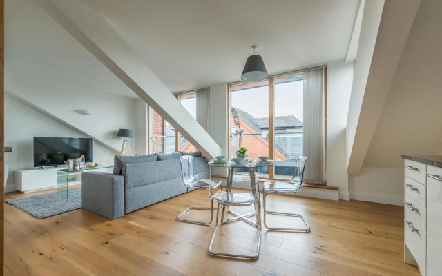 Hampden Apartments - The Elizabeth