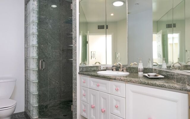 Beachfront Malibu Paradise Home Home