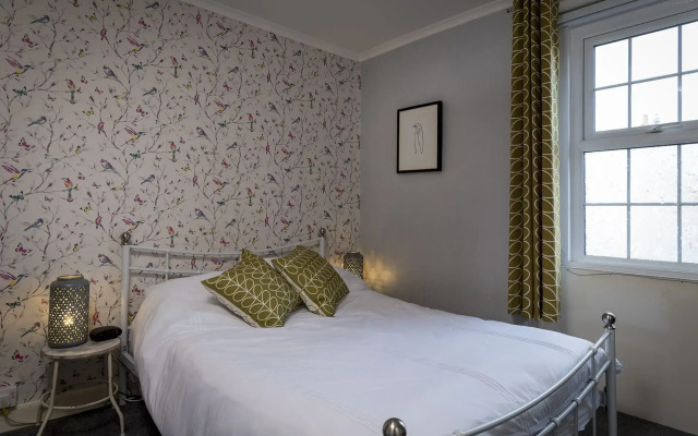 Channel View Guest House