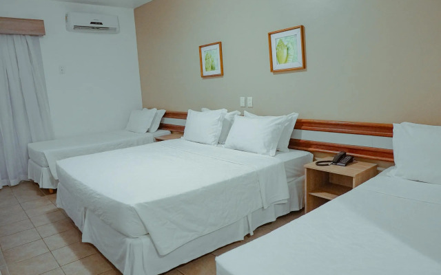 Sarana Praia Hotel