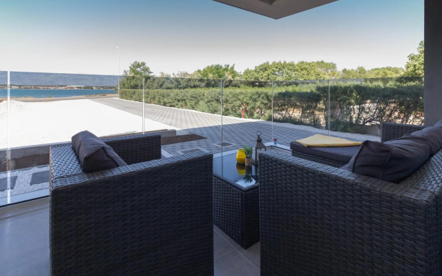 Villa Crystal Aenona