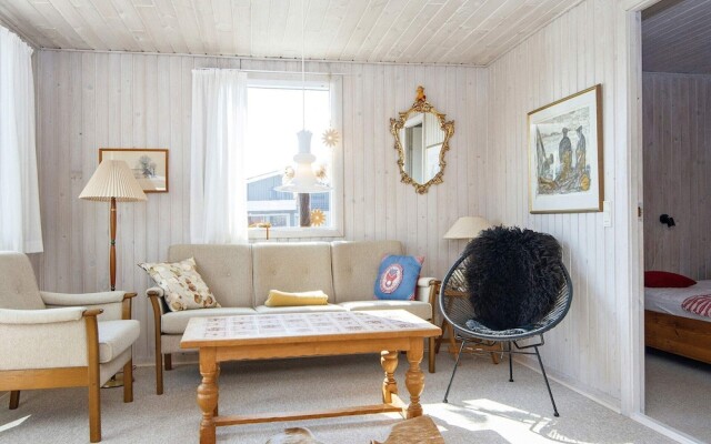 6 Person Holiday Home in Juelsminde