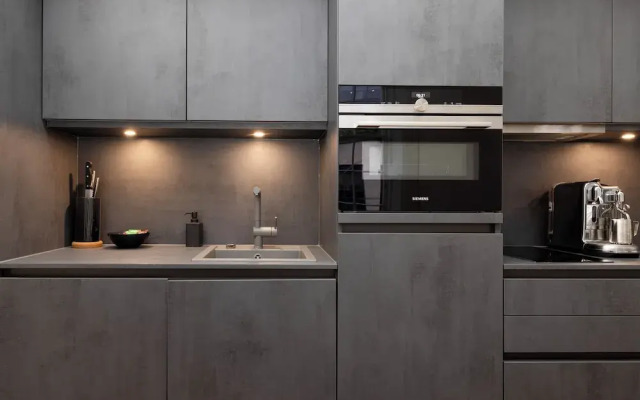 Modern studio in Edinburgh West End