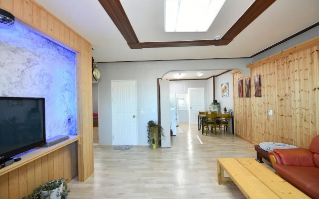 Sokcho Daemyung Pension