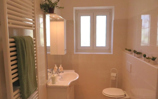 Asia Apartment in Stresa With Wonderful Lake View