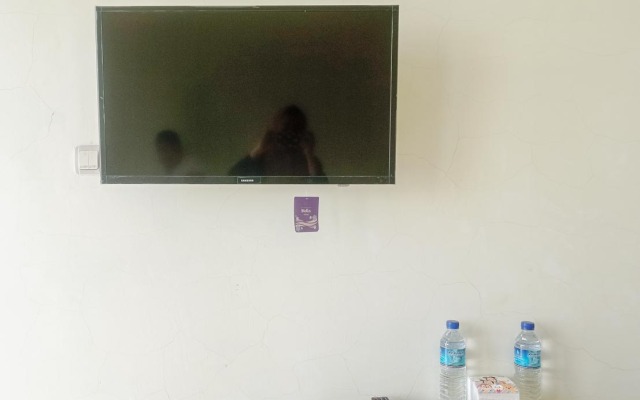 Grand Kencana Guesthouse near Wisata Bahari Lamongan