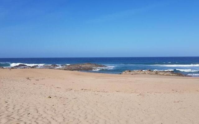 C-Side Apartment Hibberdene