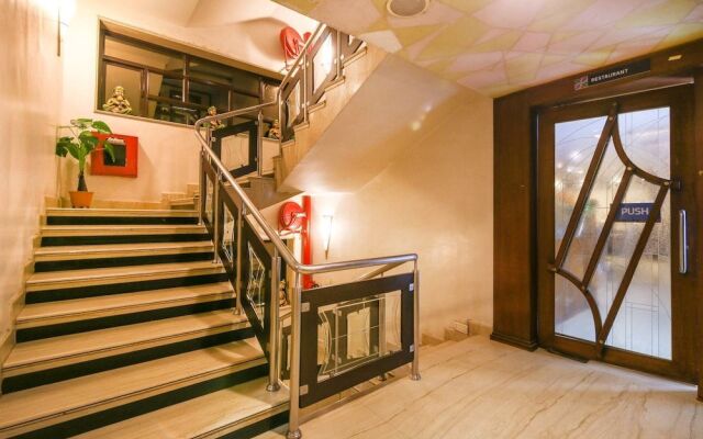 OYO 3993 Hotel Churuwala Inn