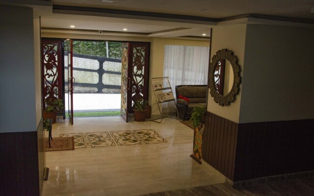 Hotel Shinkham Grand