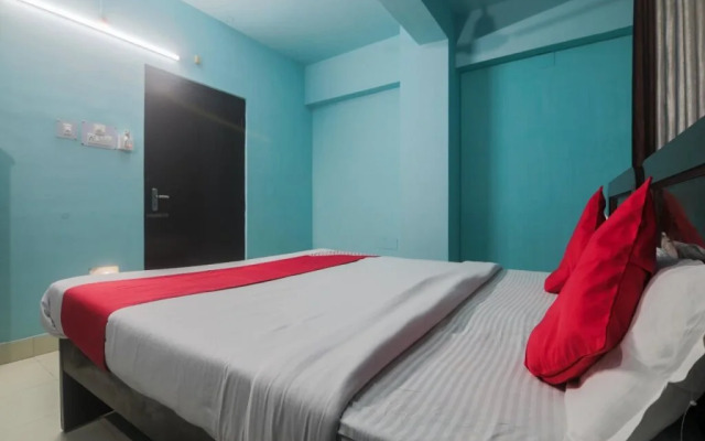 Oyo 24478 Mid City Guest House