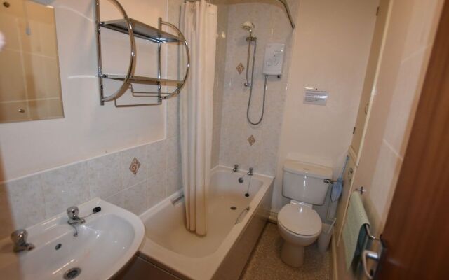 Brialene Holiday Apartments